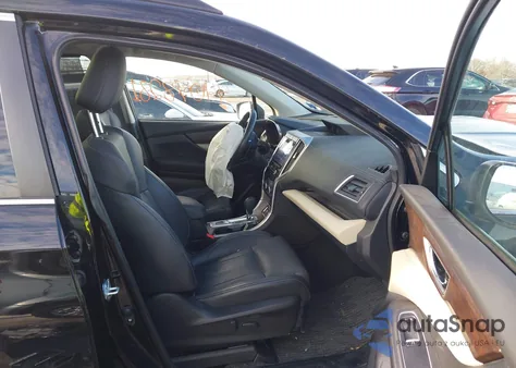 2021 Subaru Ascent Touring z USA, uszkodzony, nr VIN 4S4WMARD6M3439987